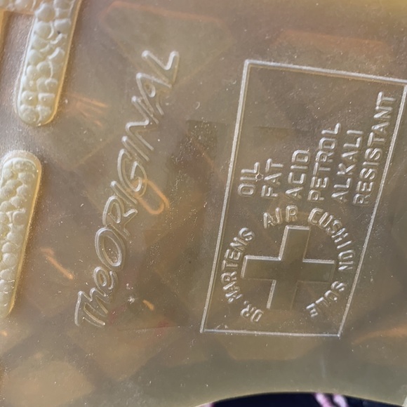 Dr martens rare page meadow in cherry red in great condition - Picture 7 of 9